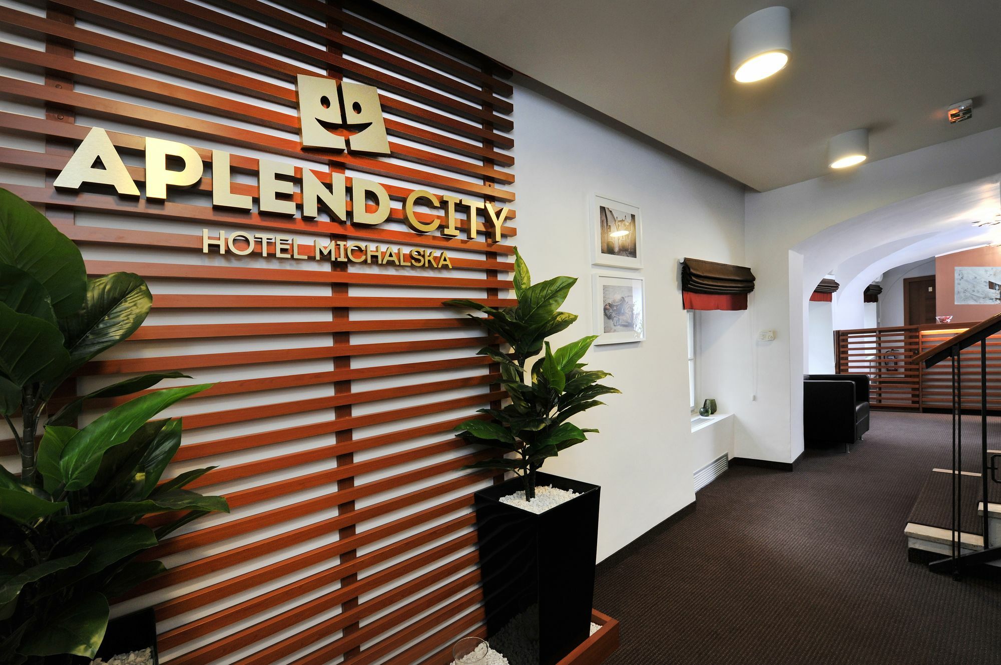 Aplend City Apartments Na Vrsku Μπρατισλάβα Εξωτερικό φωτογραφία